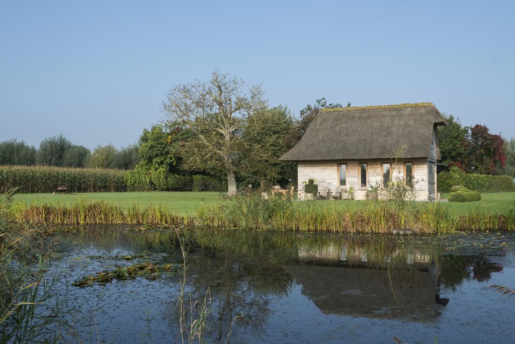 Vila Sint-Coryn Reninge Pokoj fotografie